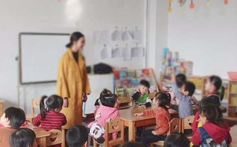 幼儿园进餐礼仪教学总结